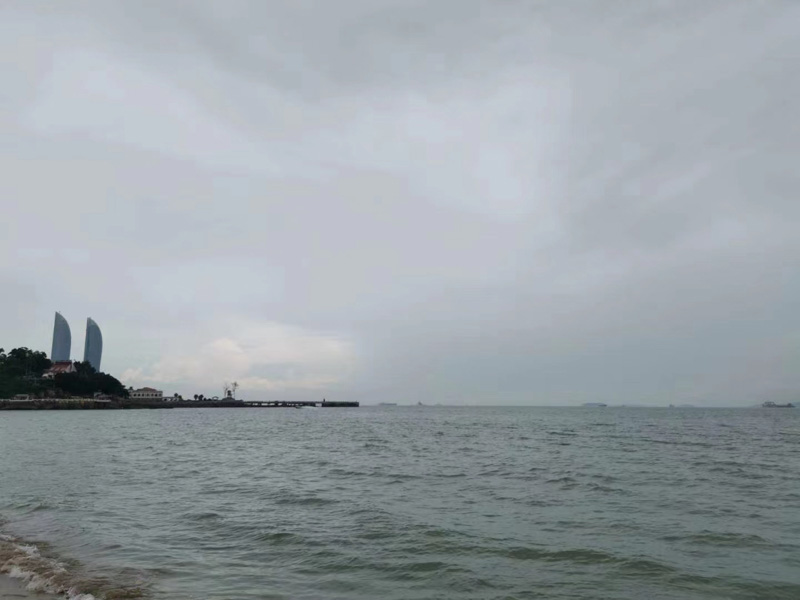 暴力阻礙國(guó)家工作人員執(zhí)法構(gòu)成什么罪？上海律師事務(wù)所來(lái)回答