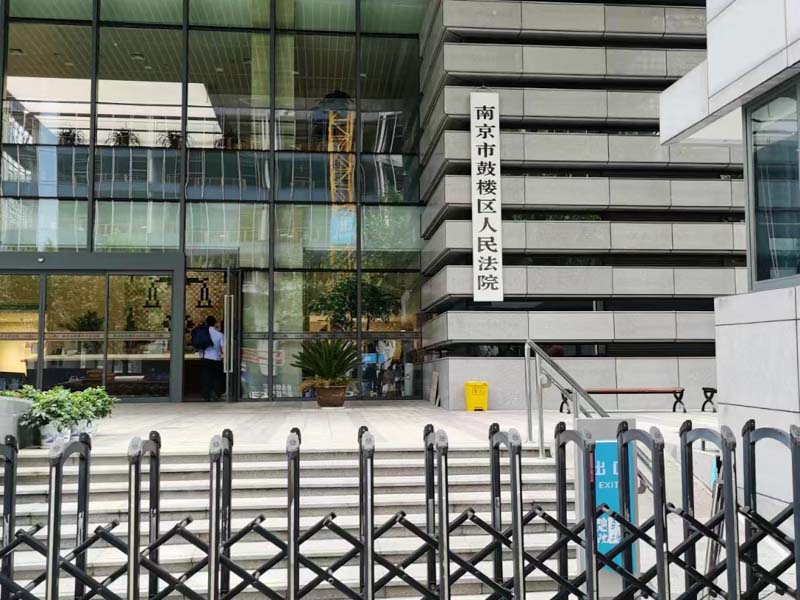 上海律師事務(wù)所告訴您勞動(dòng)爭議仲裁中的典型案例分析